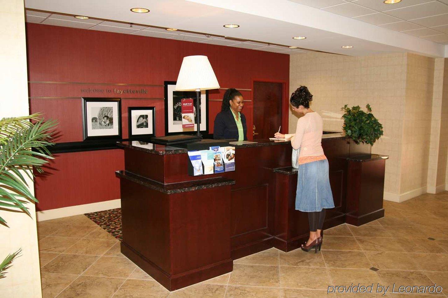 Hampton Inn Fayetteville Interior foto